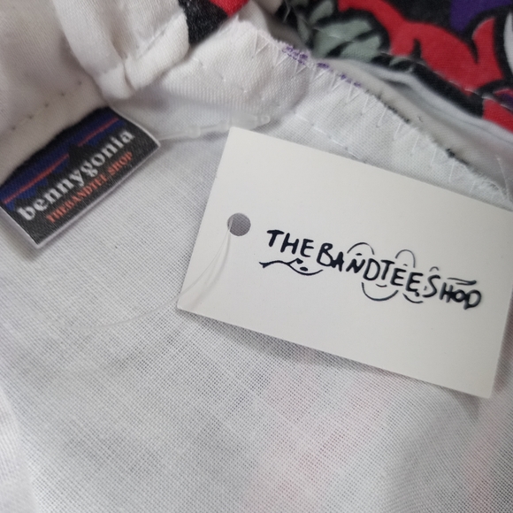 SOLD OUT Custom Reworked Vintage 1994 Toronto Raptors Bennygonia Shorts Handmade - Picture 2 of 10